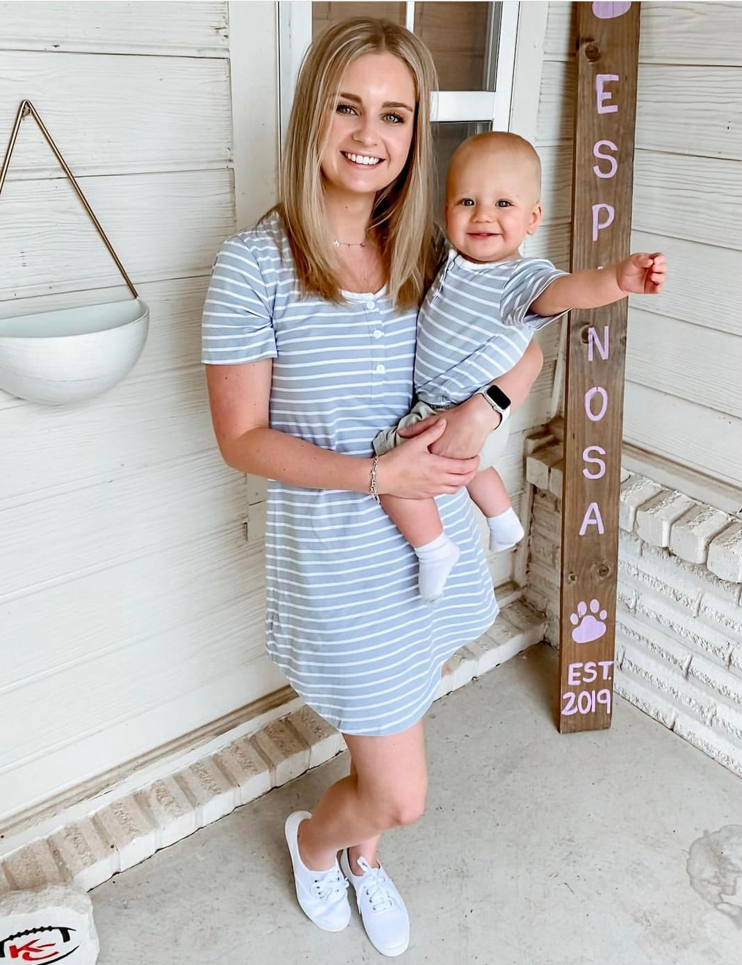 mommy and me t shirt dress Family Matching T-Shirt & Dress Set Polka Dot Puff-sleeve Dress for Mom, Daughter & Baby, Color Block Cotton Tee for Dad & Son, Perfect for Family